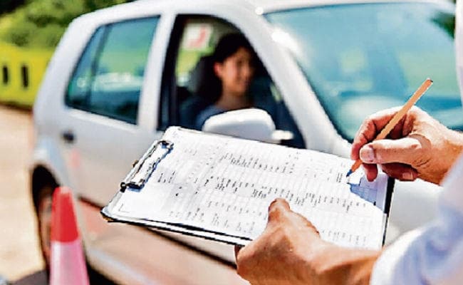 बिहार: अब ड्राइविंग लाइसेंस बनाने में नहीं चलेगा फर्जीवाड़ा, पुराने रिकॉर्ड भी होंगे ऑनलाइन,जानें नयी व्यवस्था