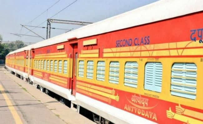 अब हावड़ा व अहमदाबाद के लिए अंत्योदय एक्सप्रेस