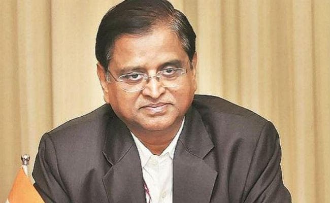 ''VRS का बिजली मंत्रालय भेजे जाने से कोई संबंध नहीं, PMO से काफी पहले हो गयी थी बात''