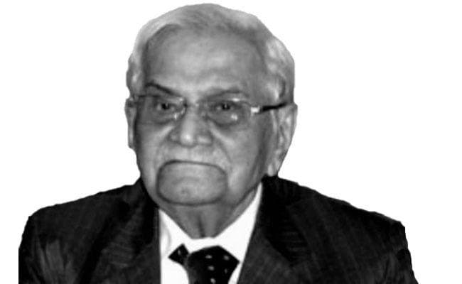 बिहार के सबसे बड़े और देश के सबसे बुजुर्ग अरबपति संप्रदा सिंह का निधन, उद्योग जगत में शोक की लहर बिहार के सबसे बड़े और देश के सबसे बुजुर्ग अरबपति संप्रदा सिंह का निधन, उद्योग जगत में शोक की लहर