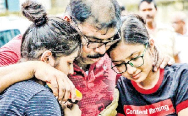 पत्नी, साला और सास पर गोली चलाने वाले दरोगा ने कहा- आत्मरक्षा में की फायरिंग