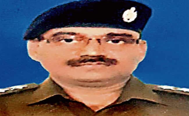 परमेश्वर प्रसाद को एक्सीलेंस इन इंवेस्टिगेशन पदक-2019 से नवाजा गया, खूंटी गैंगरेप का किया था खुलासा