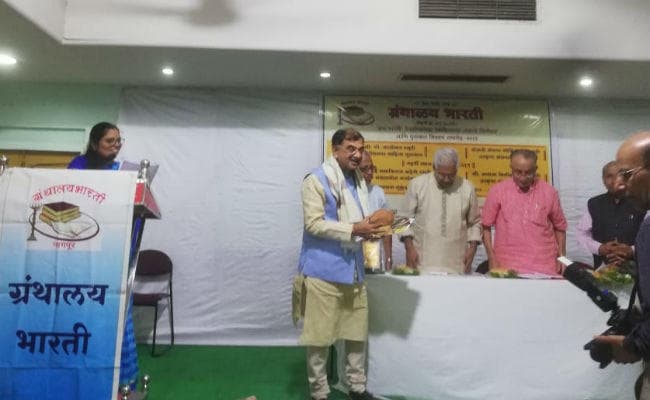 पत्रकार तरुण विजय को मिला महाराष्ट्र का प्रतिष्ठित ''महर्षि व्यास सम्मान''