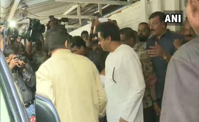 ED के सामने पेश हुए मनसे नेता राज ठाकरे, मुंबई में सुरक्षा बढ़ाई गयी