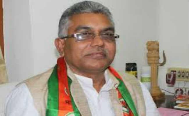 बंगाल में दीदी के बोलो के मुकाबले अब चा चक्रे दिलीप दा