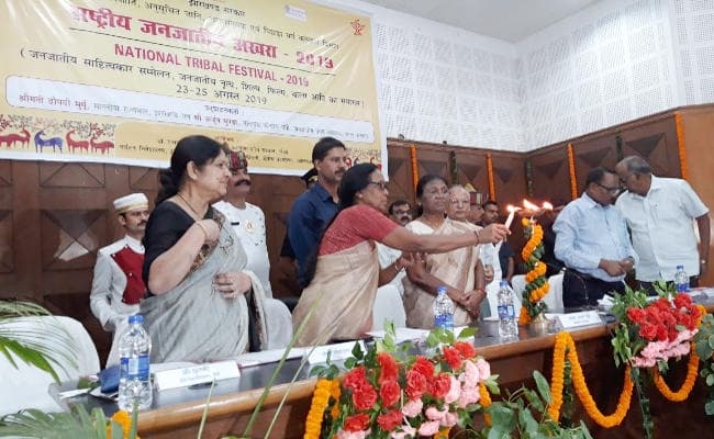 रांची में राज्यपाल द्रौपदी मुर्मू ने नेशनल ट्राइबल फेस्टिवल का किया उद्घाटन