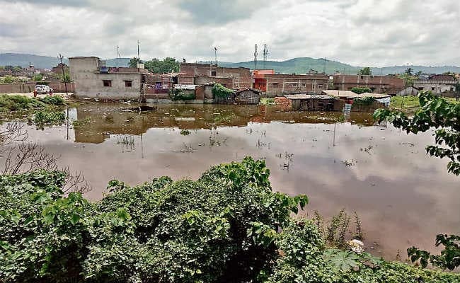 उफनाई गंगा, साहिबगंज में घुसा पानी, जिले के 72 गांव बाढ़ से प्रभावित