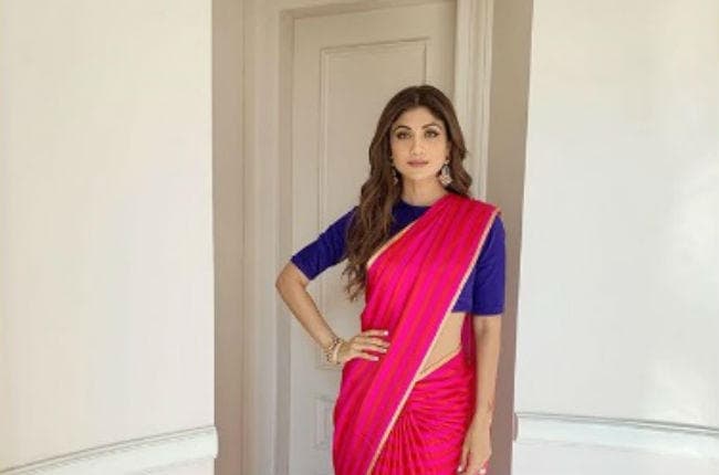 पीएम मोदी के फिट इंडिया के साथ शिल्पा शेट्टी, ऐसा था साड़ी लुक