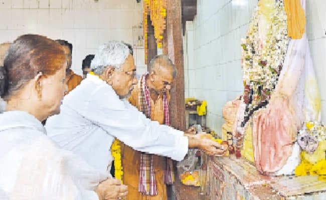 मुख्यमंत्री ने की बाबा गणिनाथजी की पूजा