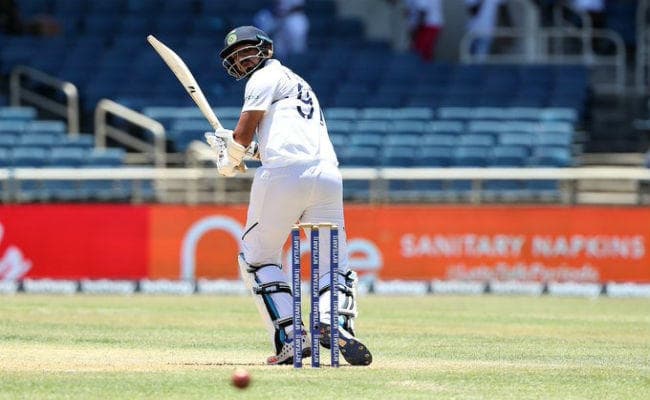 WI vs IND: 92वें टेस्ट के 126वीं पारी में इशांत शर्मा ने बनाया पहला टेस्ट अर्धशतक