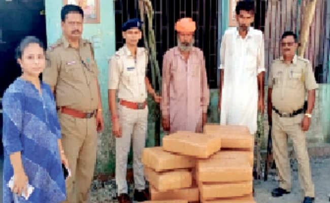 बिहार तस्करी हो रहे दो क्विंटल गांजा के साथ दो लोग गिरफ्तार