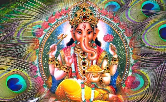 आजाद पार्क में आज से गणपति बप्पा मोरया...