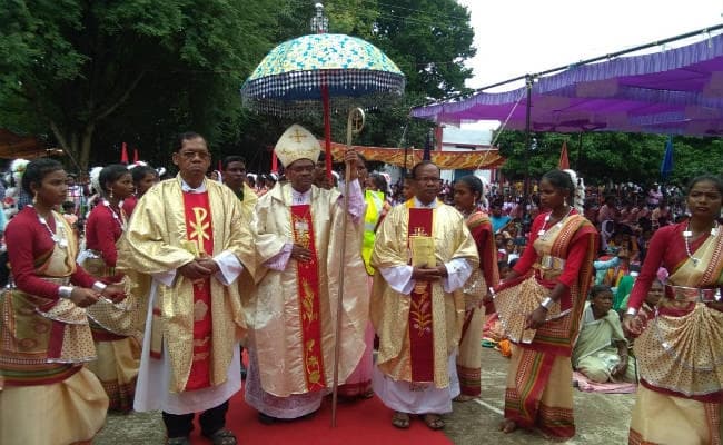 शहीदों ने अपने खून से कलीसिया को सींचा है : बिशप