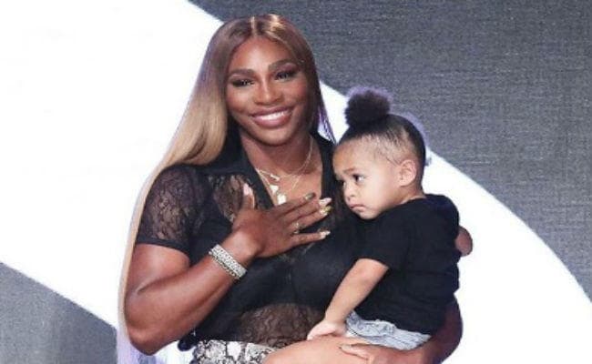 टेनिस कोर्ट से फैशन रैंप पहुंची टेनिस स्टार सेरेना विलियम्स