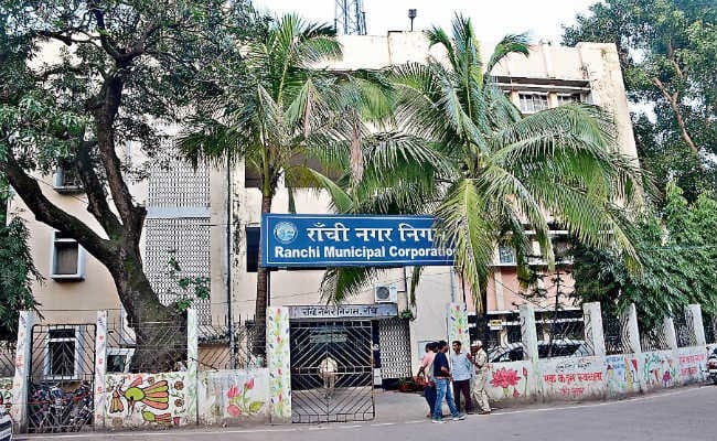 नगर निगम के 40 साल : जब आबादी थी 2.5 लाख, तब कर्मचारी थे 1300, अब आबादी 15 लाख, कर्मचारी 400