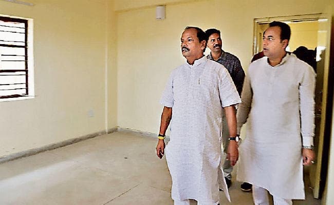 रांची : विस्थापितों को उजाड़ने से पहले बसाने का हो रहा काम : सीएम