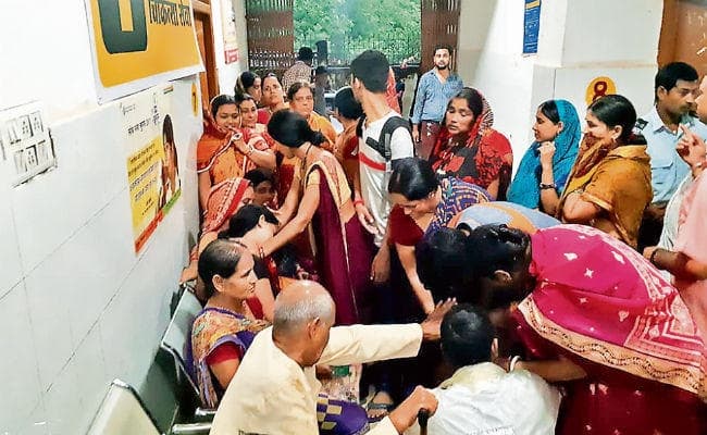 देवघर व गिरिडीह में अलग-अलग जगहों पर वज्रपात, 10 झुलसे