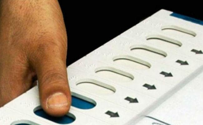 विस चुनाव : झारखंड को लेकर दिल्ली के राजनीतिक गलियारे में कयासबाजी तेज, चुनाव के एलान पर टिकीं दलों की निगाहें