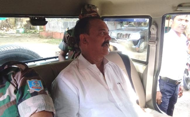 जमशेदपुर में 10 हजार रुपये रिश्वत लेते दारोगा गिरफ्तार