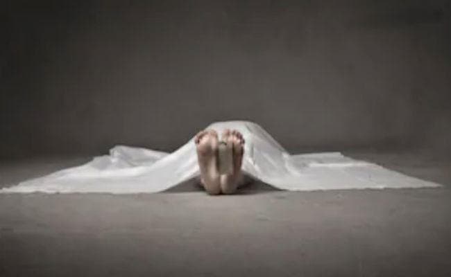 झोला छाप डॉक्टर ने दिया इंजेक्शन, बच्चे ने तोड़ा दम