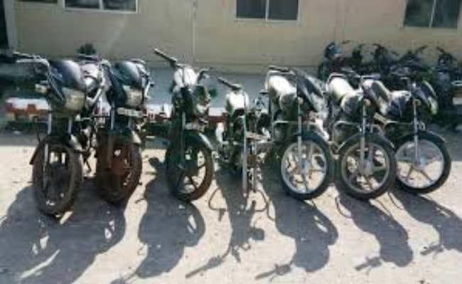 सिटी एसपी के बॉडीगार्ड की हुई बाइक जब्त, 10,000 का चालान