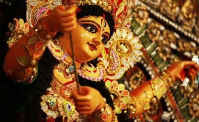 कोलकाता में एक ऐसा पूजा पंडाल, जहां बताया जाएगा तनाव दूर करने का उपाय