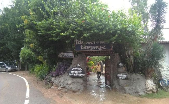 विकास भारती के कामों को देखने राष्ट्रपति 29 को आयेंगे बिशुनपुर, आदिम जनजाति बच्चों से भी मिलेंगे