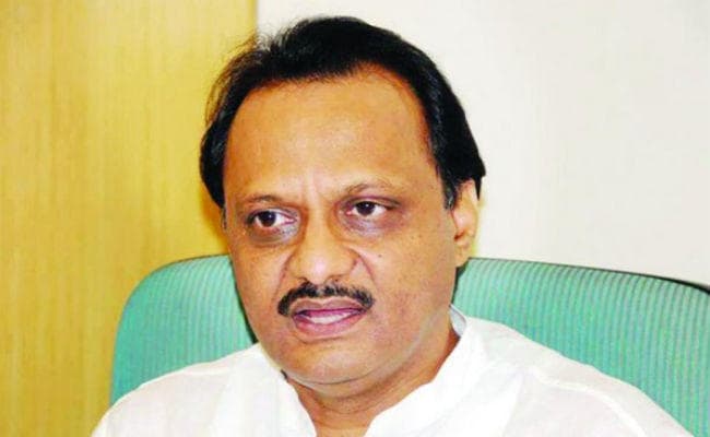 पूर्व उप मुख्यमंत्री व राकांपा नेता अजित पवार ने विधायक पद से दिया इस्तीफा