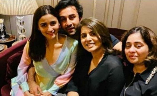 रणबीर कपूर ने आलिया संग यूं मनाया बर्थडे, Photo Viral