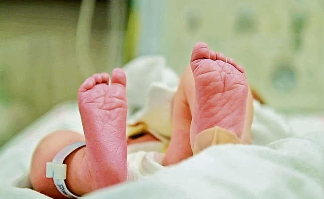 नवजात मृत्यु दर कम करने के लिए स्तनपान पर फोकस