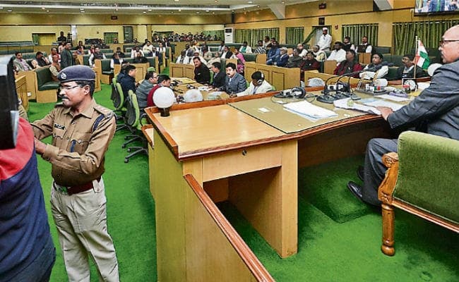 झारखंड: 4210.08 करोड़ रुपये का द्वितीय अनुपूरक बजट पेश, विधानसभा में आज होगी चर्चा