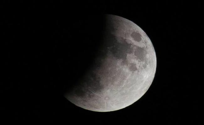 साल का पहला चंद्रग्रहण कल, उपच्छाया होने के कारण नहीं होगा खास प्रभाव