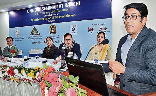 जीएसटी की समस्या के साथ समाधान भी बतायें