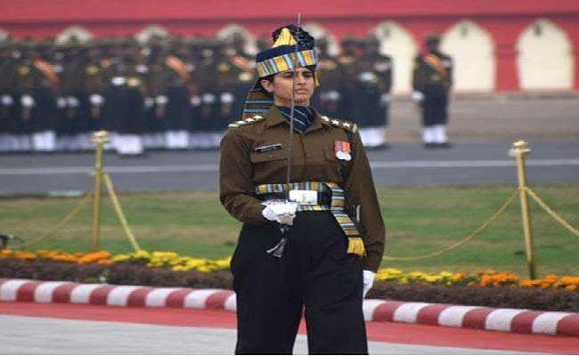 जानें कौन हैं #ArmyDay परेड का नेतृत्व करने वाली तान्या शेरगिल