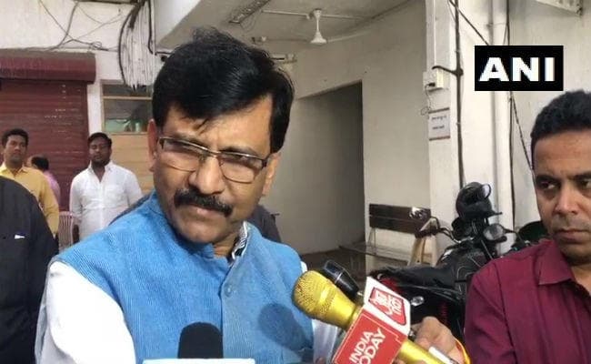''करीम लाला से मिलती थीं इंदिरा'': संजय राउत ने वापस लिया बयान, बोले- किसी को आहत करना उदेश्य नहीं