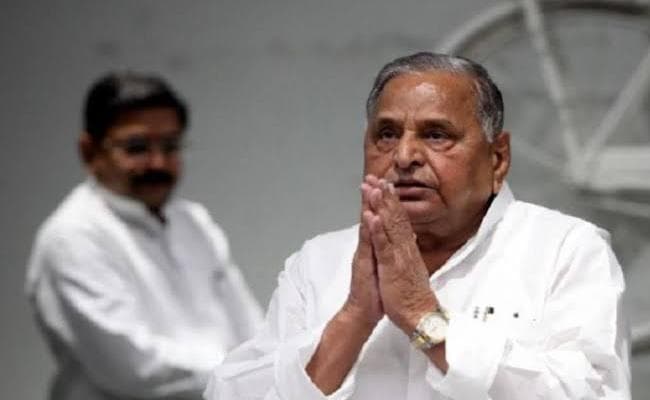 किसानों, नौजवानों, व्यापारियों को मजबूत बनाना होगा : मुलायम