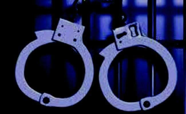 जमीन कारोबारी कमलेश दुबे हत्याकांड में दोनों शूटर पकड़ाये