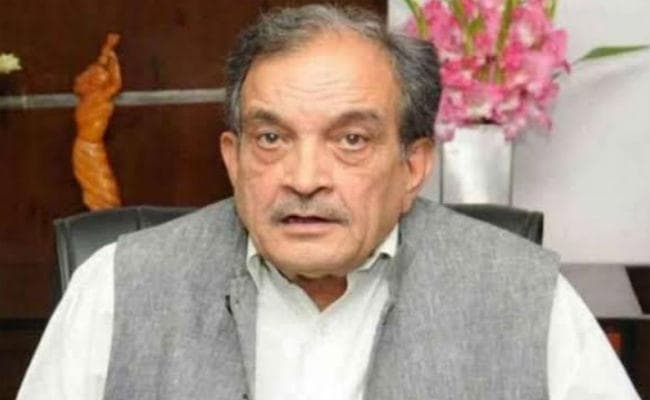 भाजपा नेता बीरेंद्र सिंह का राज्यसभा से इस्तीफा