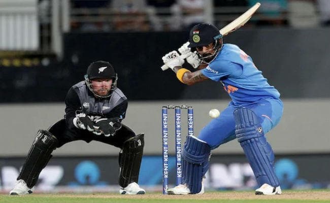 India vs New Zealand, 4th T20 : रोमांचक सुपर ओवर मुकाबले में भारत ने जीता चौथा T20 मैच, सीरीज में 4-0 से आगे