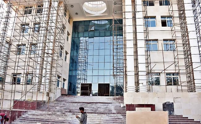 रांची नगर निगम का नया भवन बन कर तैयार अब आंतरिक बदलाव का दिया आदेश