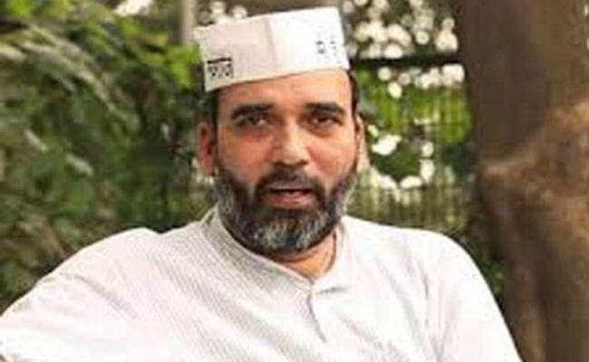 Delhi Election 2020: जानें, बाबरपुर के AAP विधायक गोपाल राय के बारे में...