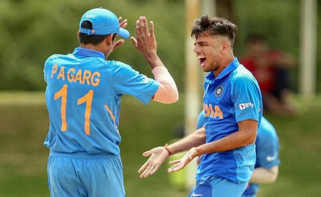 अंडर 19 विश्व कप फाइनल से पहले मंडेला चौक घूमने पहुंची भारतीय टीम