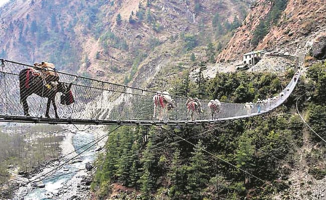 घुमक्कड़ी : पुलों की महिमा भी खूब है