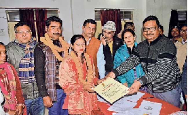 वार्ड 51 उप चुनाव : दीपिका 1414 वोट से जीती उपचुनाव