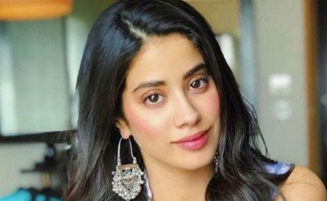 मुझे मेरी फिल्मों से पहचानें ना की मेरे जिम लुक से: जाह्नवी कपूर