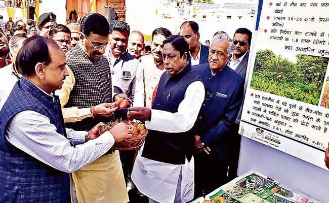 किसान मेला : स्वस्थ भारत के लिए स्वस्थ लोगों का होना जरूरी : आलमगीर आलम