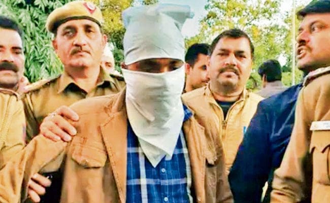 दिल्लीः भजनपुरा कांड की सुलझी गुत्थी, उधार नहीं लौटाने पर बेइज्जती हुई तो पूरे परिवार को मार डाला