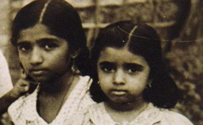 बिग-बी ने सुपरहिट किया लता व आशा भोसले को