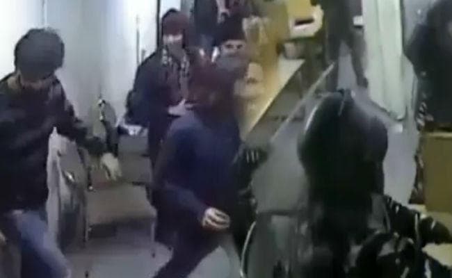 Jamia VIDEO : जामिया वीडियो को लेकर भाजपा और कांग्रेस के बीच जुबानी जंग तेज