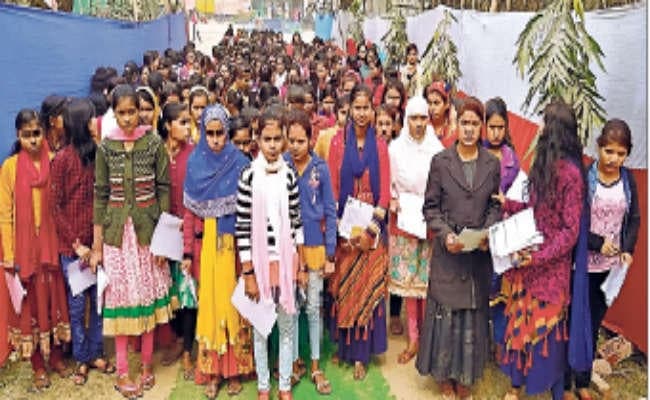 पहले दिन 29 केंद्रों पर कदाचारमुक्त माहौल में हुई परीक्षा